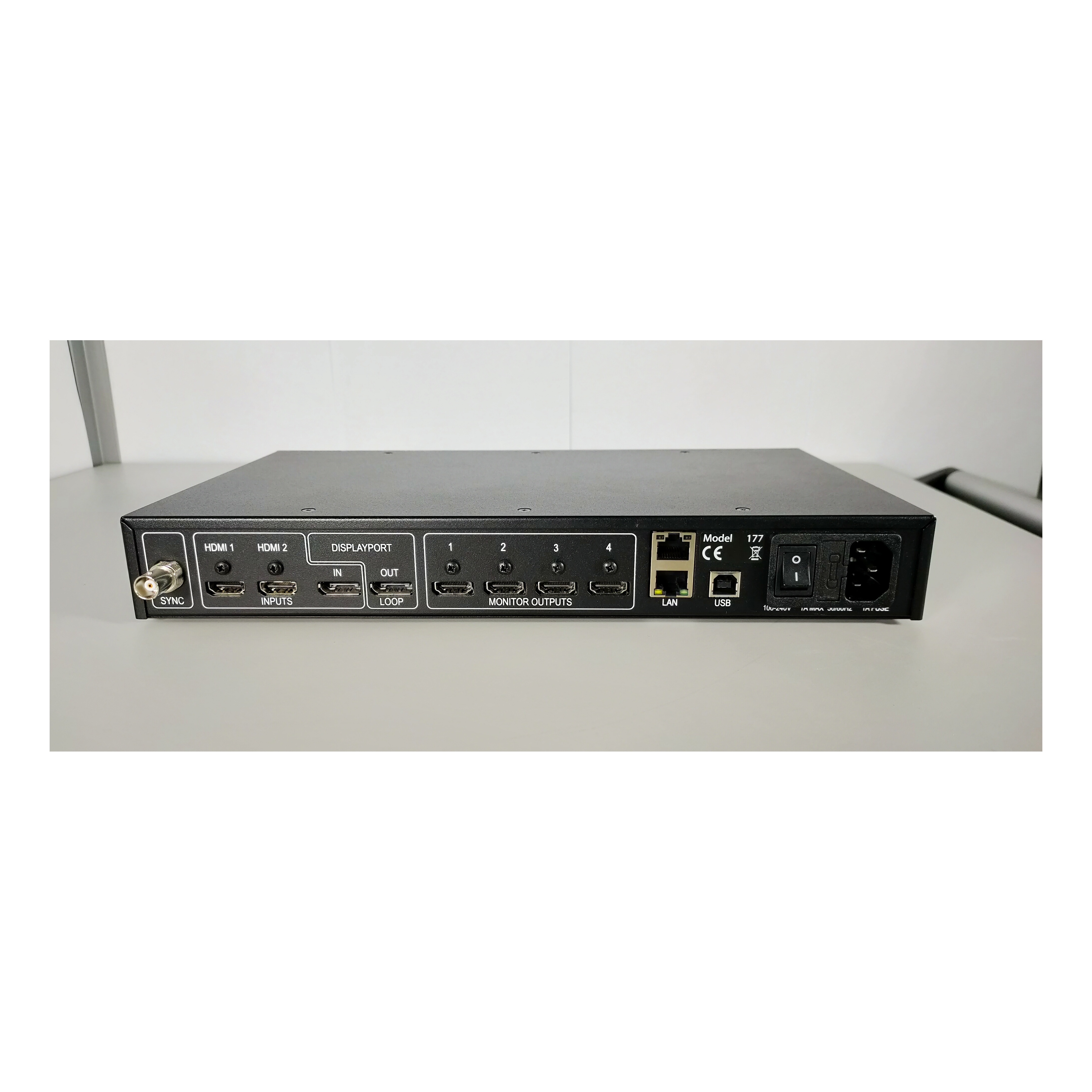 Контроллер видеостены Datapath Fx4/H 4K display wall controller w/HDCP - HDMI outputs (Уценка, демонстрационный образец)